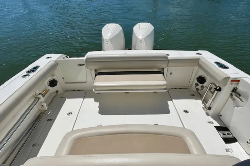 No Worries Yacht Photos Pics 