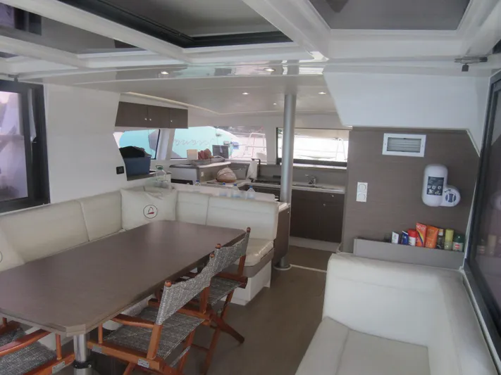 Lady Ana Yacht Photos Pics 