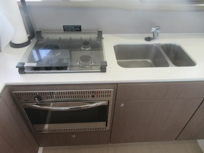 Lady Ana Yacht Photos Pics 