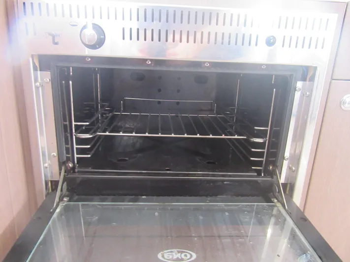 Lady Ana Yacht Photos Pics 