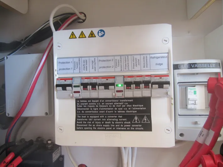 Lady Ana Yacht Photos Pics 