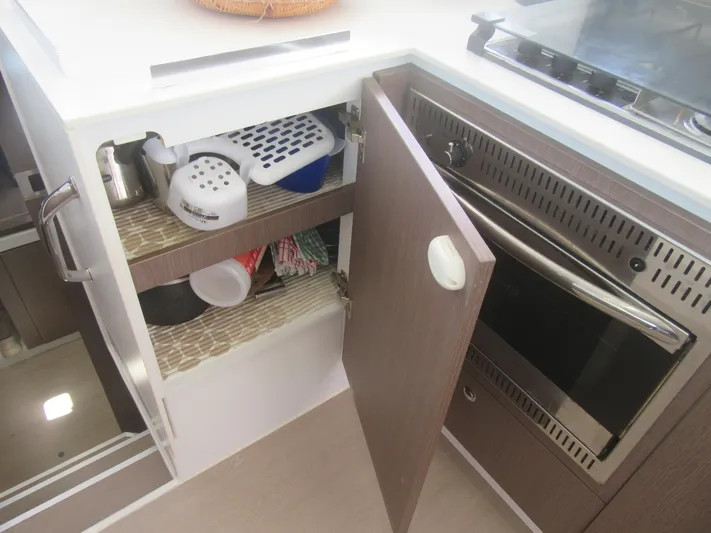 Lady Ana Yacht Photos Pics 