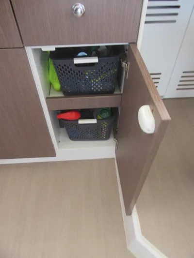 Lady Ana Yacht Photos Pics 