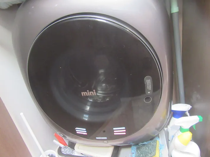 Lady Ana Yacht Photos Pics 