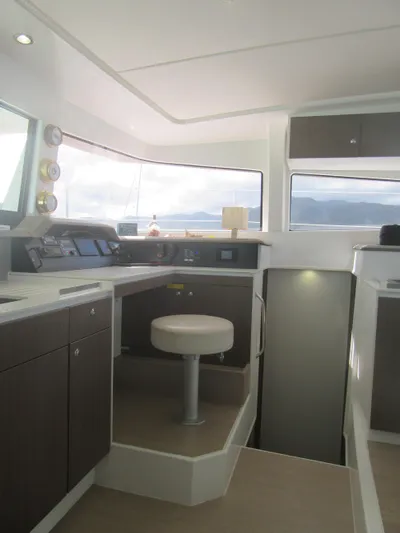 Lady Ana Yacht Photos Pics 