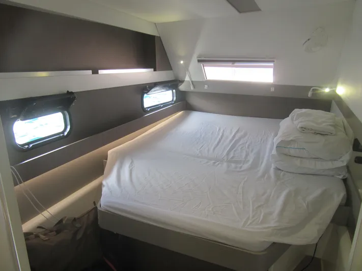 Lady Ana Yacht Photos Pics 