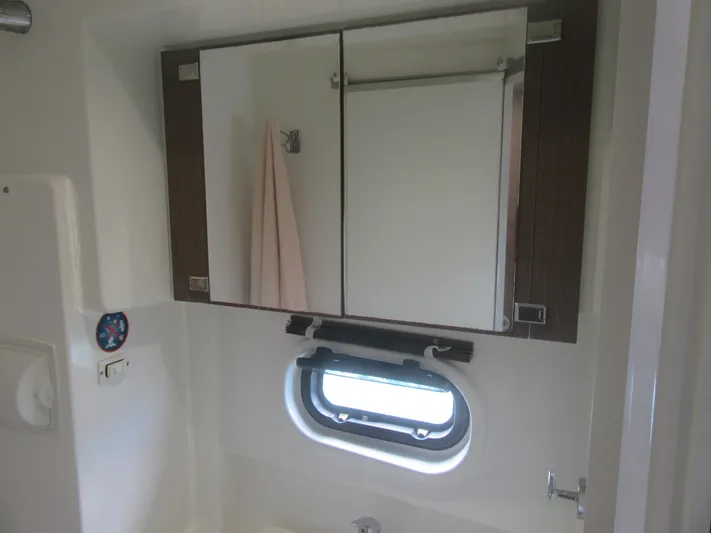 Lady Ana Yacht Photos Pics 