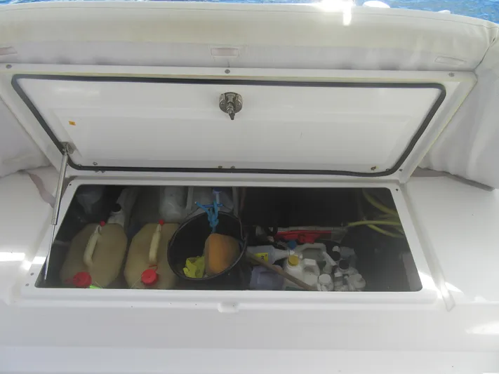 Lady Ana Yacht Photos Pics 