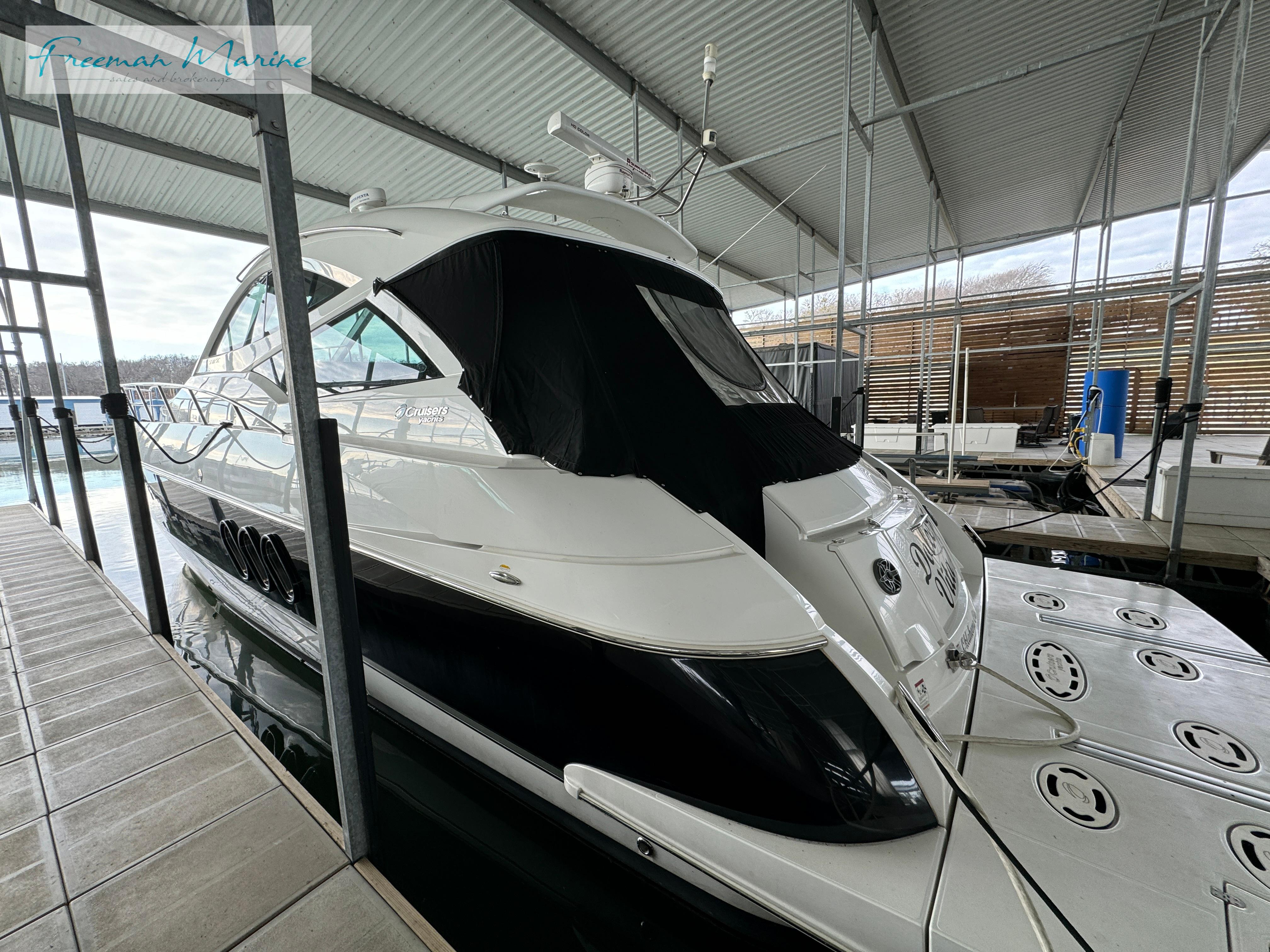 cruisers yachts 540 sports coupe for sale