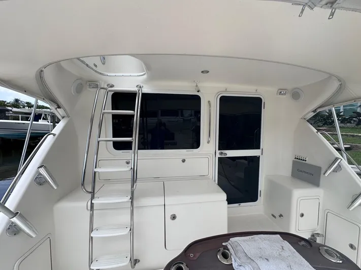 Down Under Yacht Photos Pics Riviera 51 Down Under - Cockpit