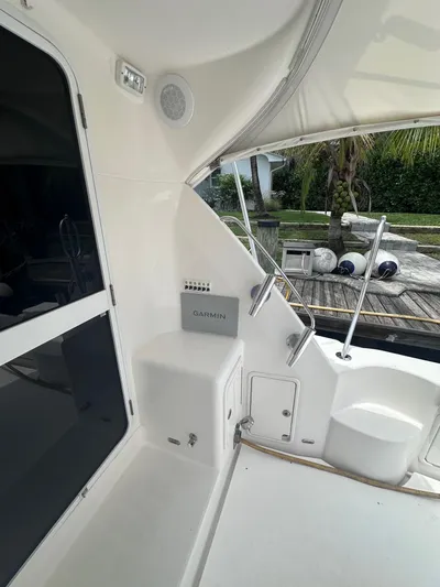 Down Under Yacht Photos Pics Riviera 51 Down Under - Cockpit