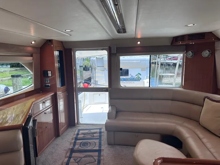 Down Under Yacht Photos Pics Riviera 51 Down Under - Salon