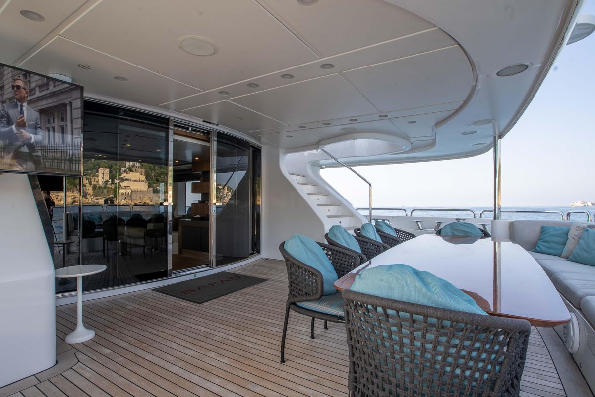 2015 Benetti 121 