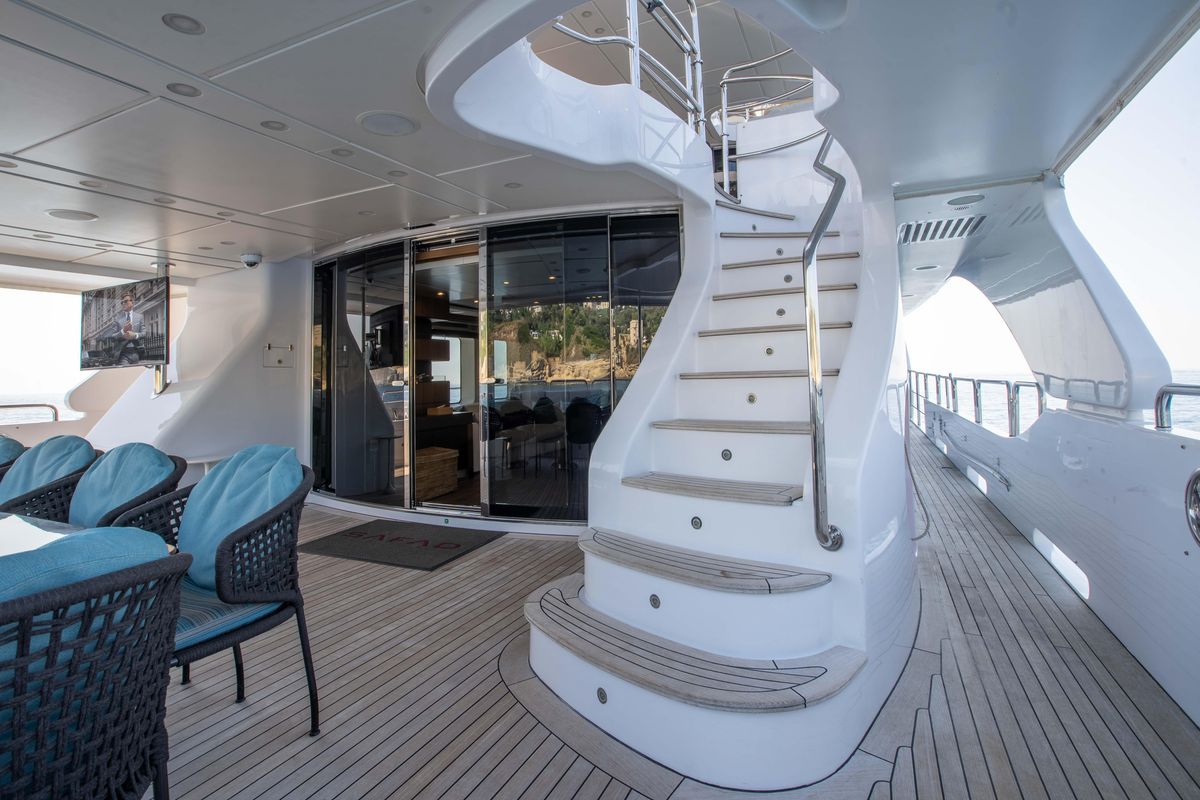 2015 Benetti 121 