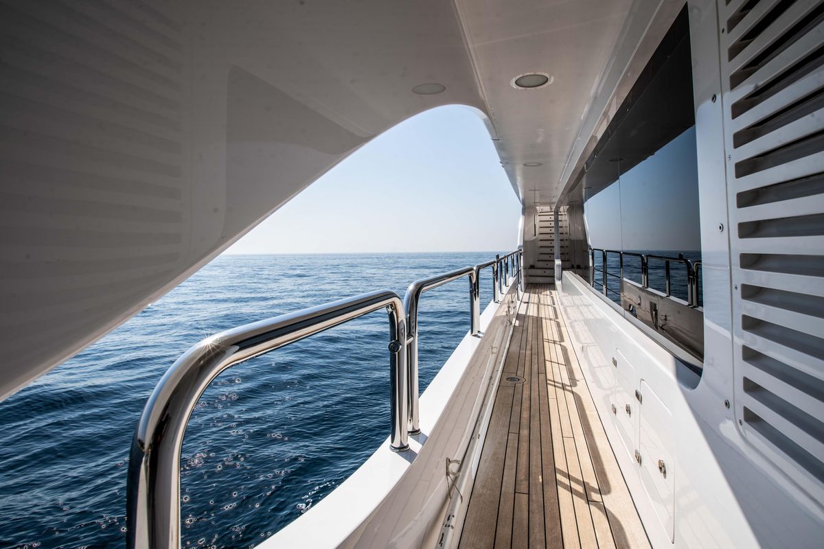 2015 Benetti 121 