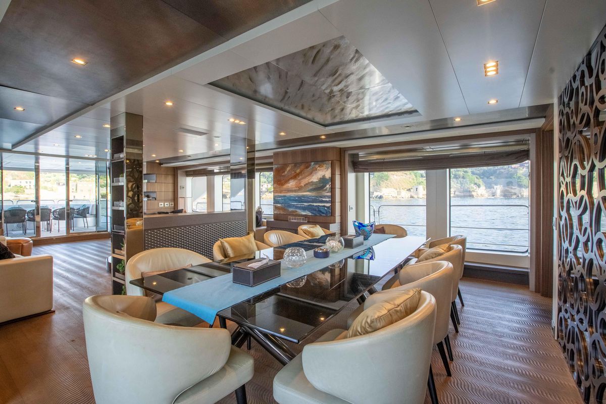 2015 Benetti 121 