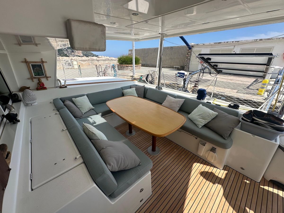 2008 Lagoon 50 