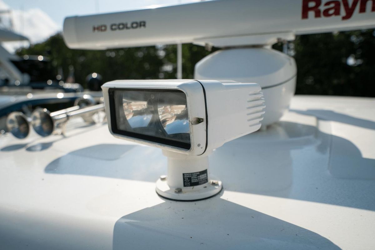 2018 Boston Whaler 42 