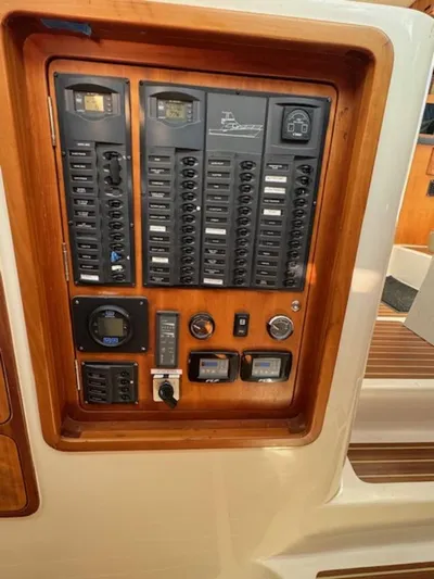 Bobcat Yacht Photos Pics Electrical control panel on a 2010 Cruiser Cats Havana 38 yacht.