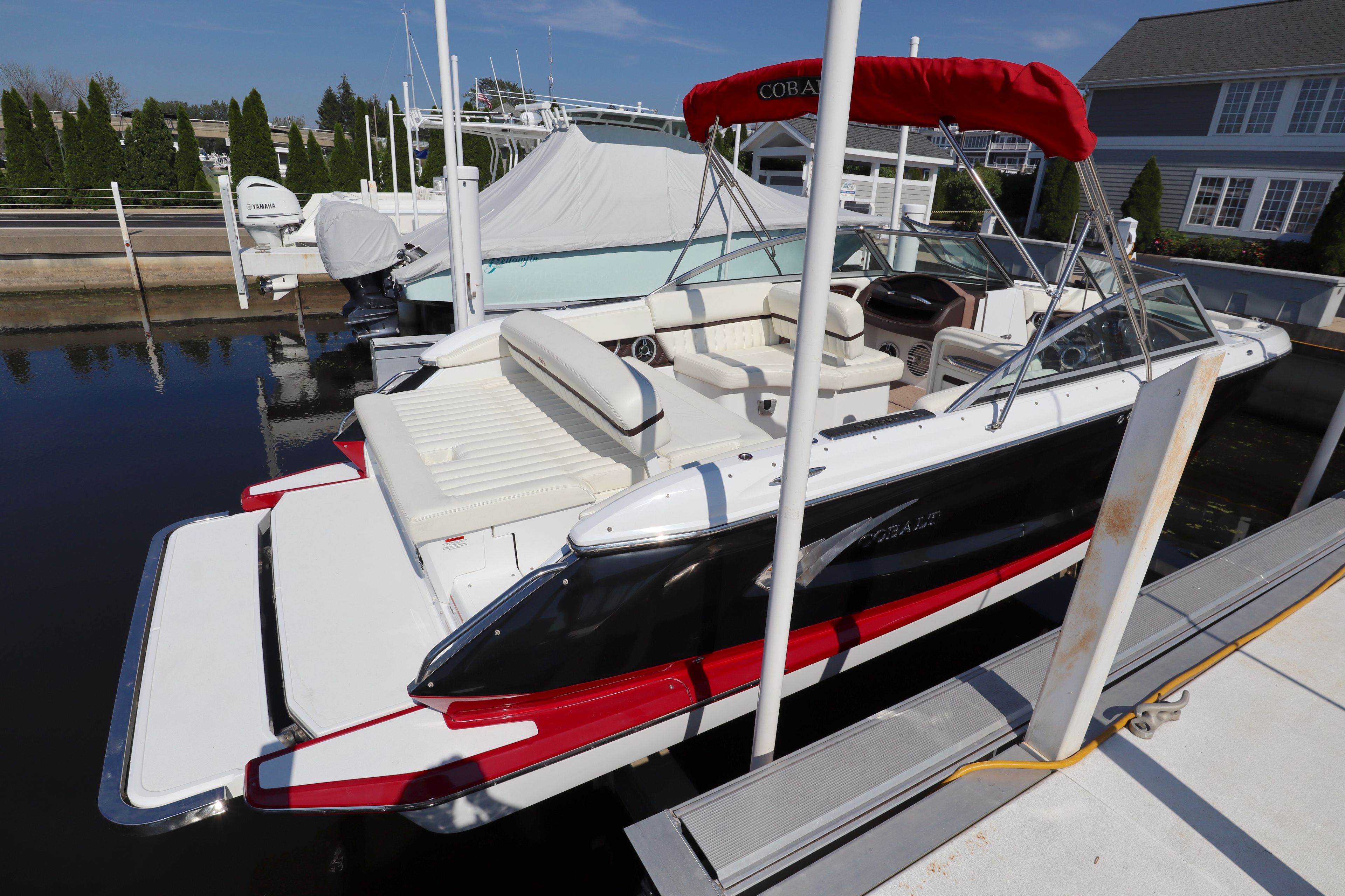 2011 Cobalt A25 Weber Yachts