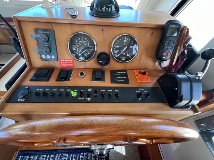 Nauti Dog Yacht Photos Pics 