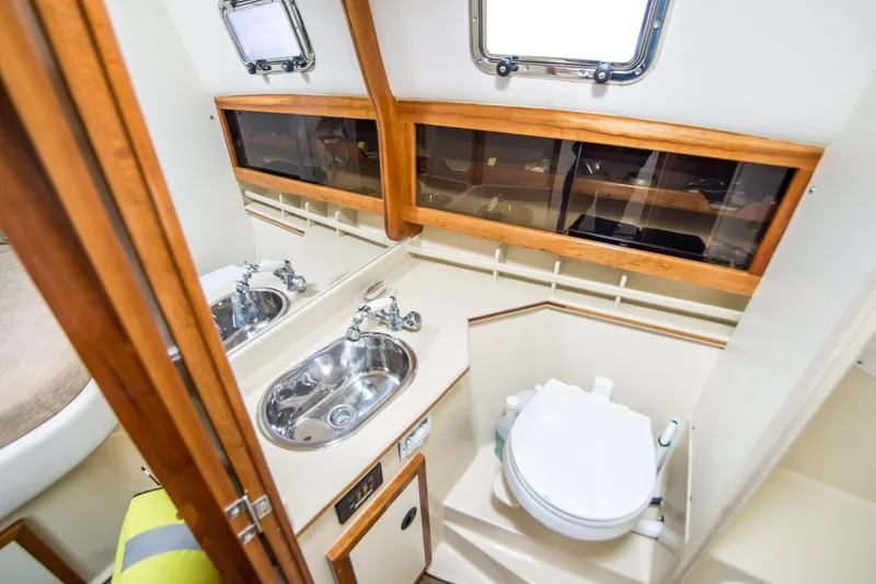 Midnight Rambler Yacht Photos Pics 