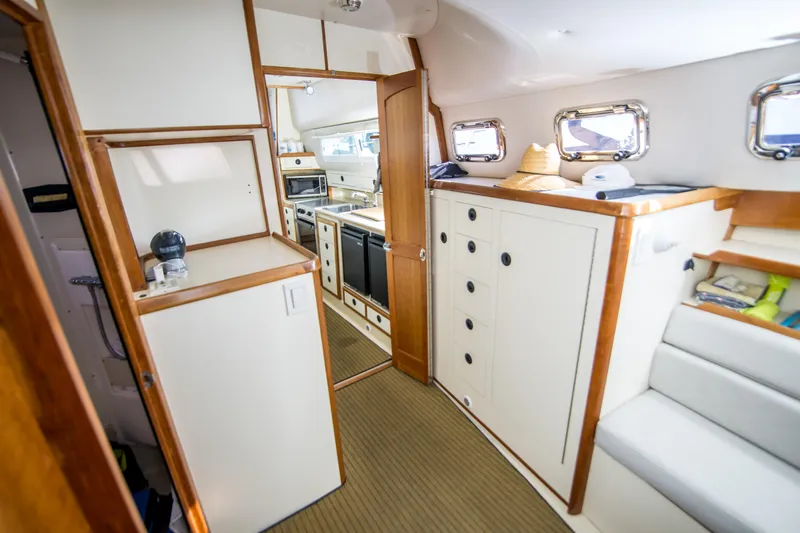 Midnight Rambler Yacht Photos Pics 