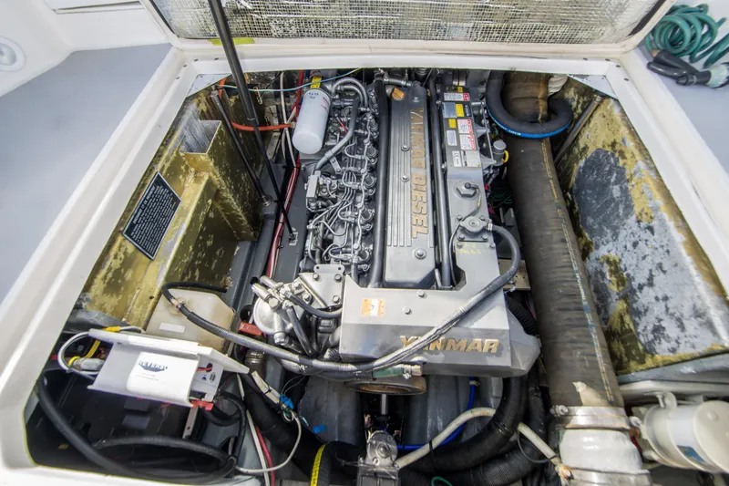 Midnight Rambler Yacht Photos Pics 