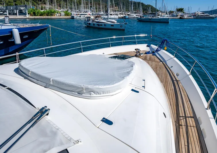  Yacht Photos Pics Fairline Squadron 78