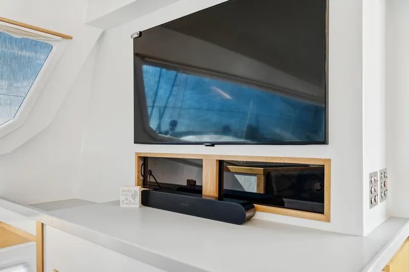 Carolina Red Yacht Photos Pics Modern interior of 2024 St Francis 460 yacht with TV and soundbar.