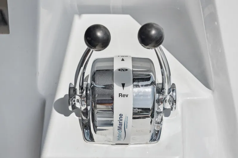 Carolina Red Yacht Photos Pics Dual throttle controls on 2024 St Francis 460 yacht, featuring Hybrid Marine technology.