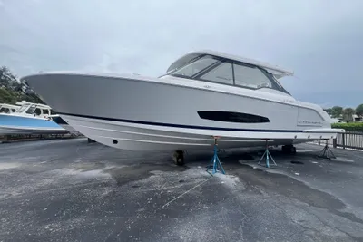 Regal LX43