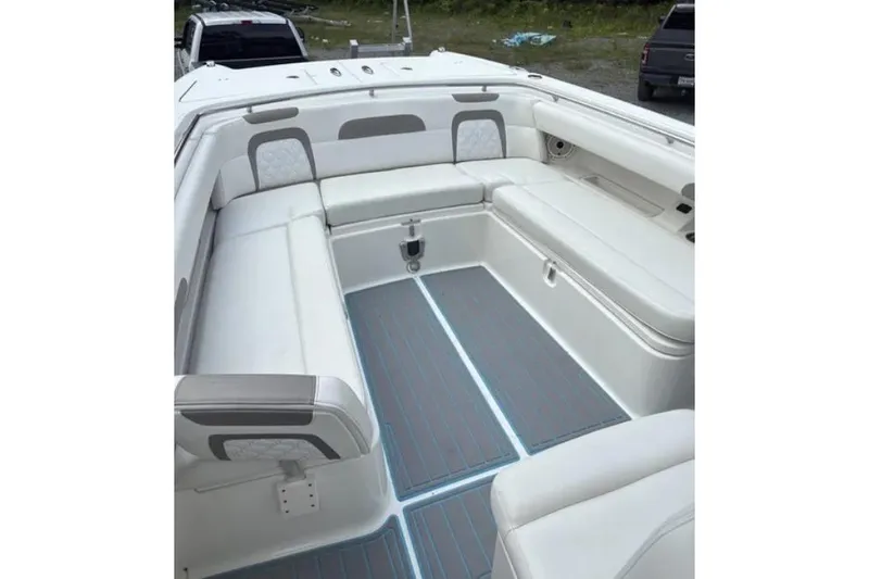  Yacht Photos Pics Interior of 2020 World Cat 280 CC-X boat with white seating and gray flooring.