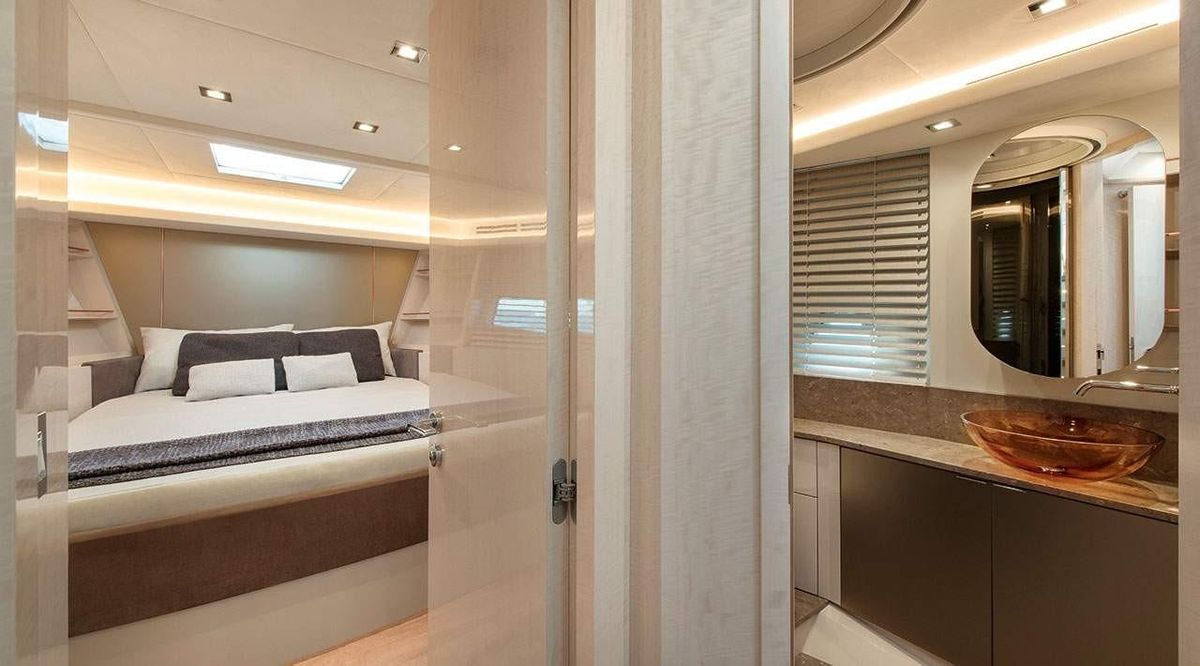 2020 Monte Carlo Yachts 65 