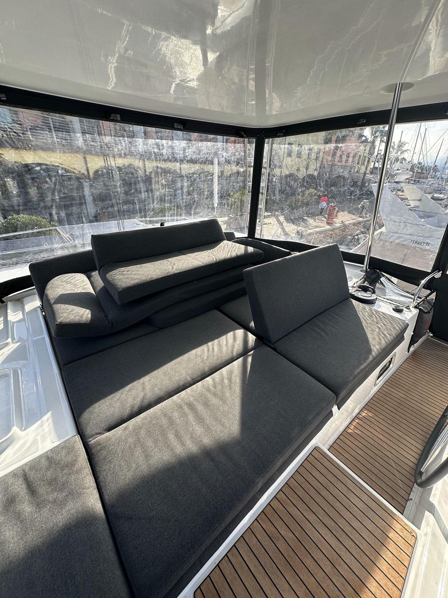 2022 Lagoon 45 