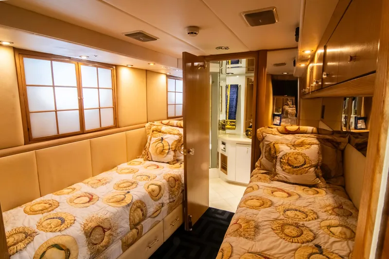 Lady Audrey Yacht Photos Pics 