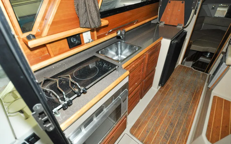 Rhapsody Yacht Photos Pics Cutwater C28 - Rhapsody