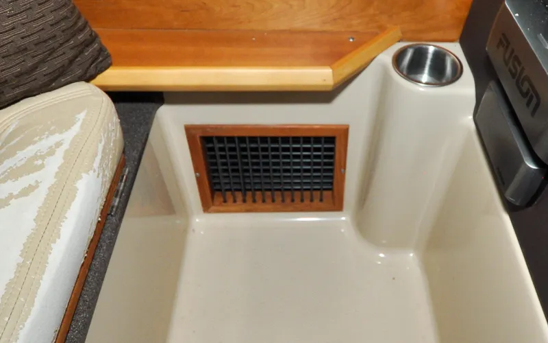 Rhapsody Yacht Photos Pics Cutwater C28 - Rhapsody