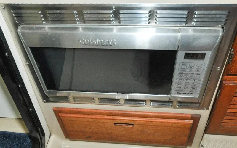 Rhapsody Yacht Photos Pics Cutwater C28 - Rhapsody