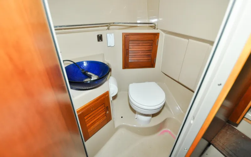 Rhapsody Yacht Photos Pics Cutwater C28 - Rhapsody