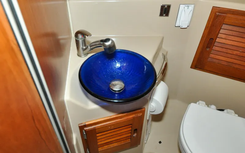 Rhapsody Yacht Photos Pics Cutwater C28 - Rhapsody