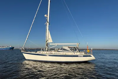 1998 Hallberg-Rassy 36