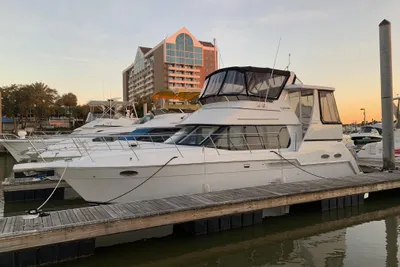 Carver 356 Aft Cabin Motor Yacht