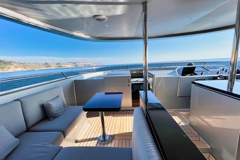 Smooth Operator Yacht Photos Pics Luxurious Jongert 39m yacht interior, 2011 model, featuring elegant seating and ocean view.