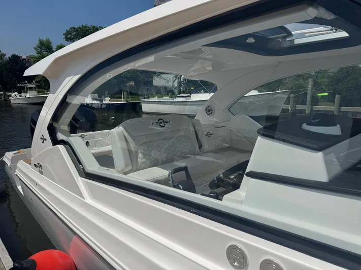  Yacht Photos Pics 2025 Fountain 39 DX boat interior with sleek design and modern features.