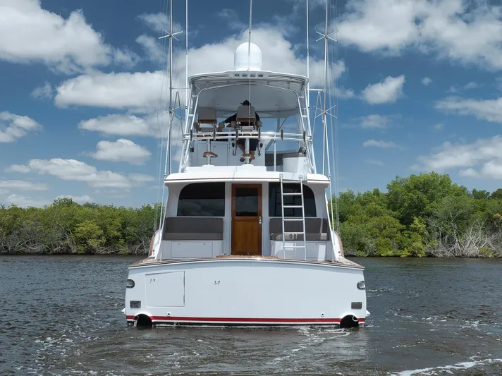 Recidivist Yacht Photos Pics 2006 B&D 60 Custom Carolina- Transom Profile