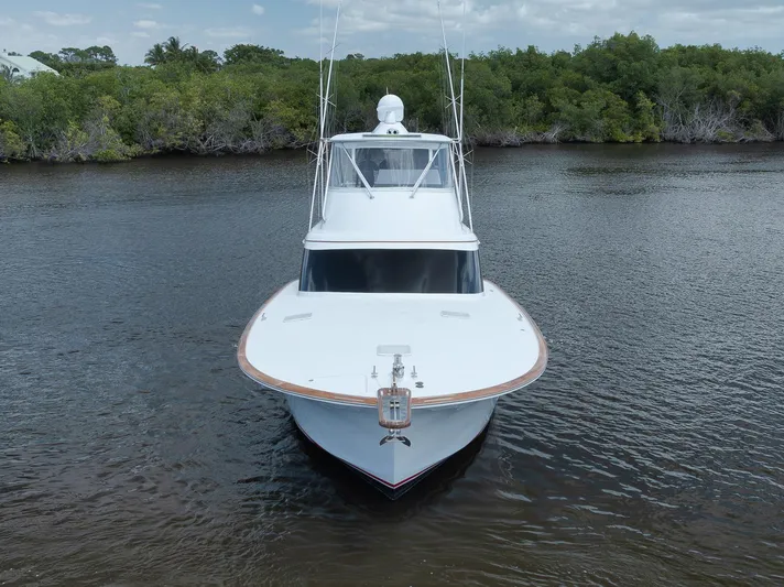 Recidivist Yacht Photos Pics 2006 B&D 60 Custom Carolina- Bow Profile