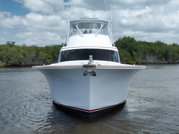 Recidivist Yacht Photos Pics 2006 B&D 60 Custom Carolina- Bow Profile