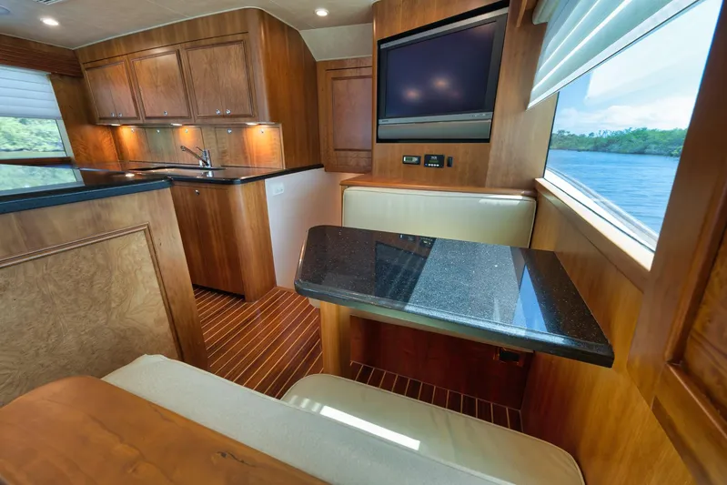 Recidivist Yacht Photos Pics 2006 B&D 60 Custom Carolina- Galley