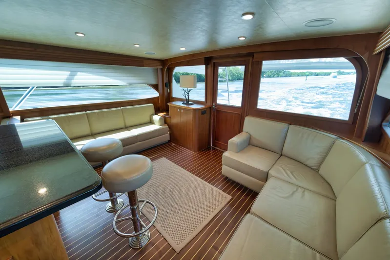 Recidivist Yacht Photos Pics 2006 B&D 60 Custom Carolina- Salon